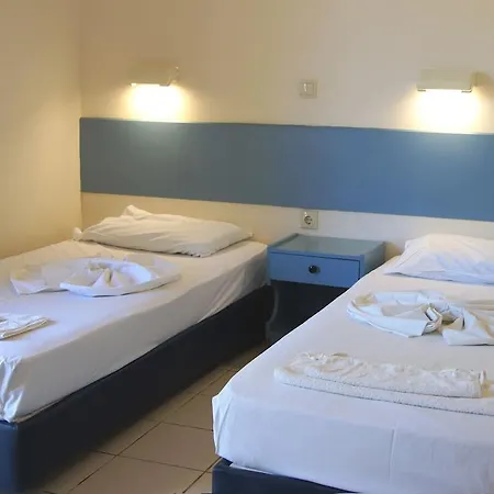 Aparthotel Seafront 3*