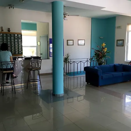 Seafront Hotel apartamentowy 3*